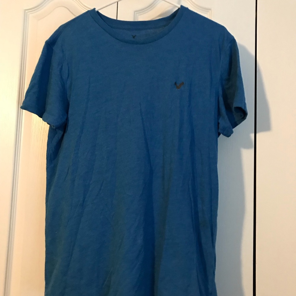 American Eagle shirt